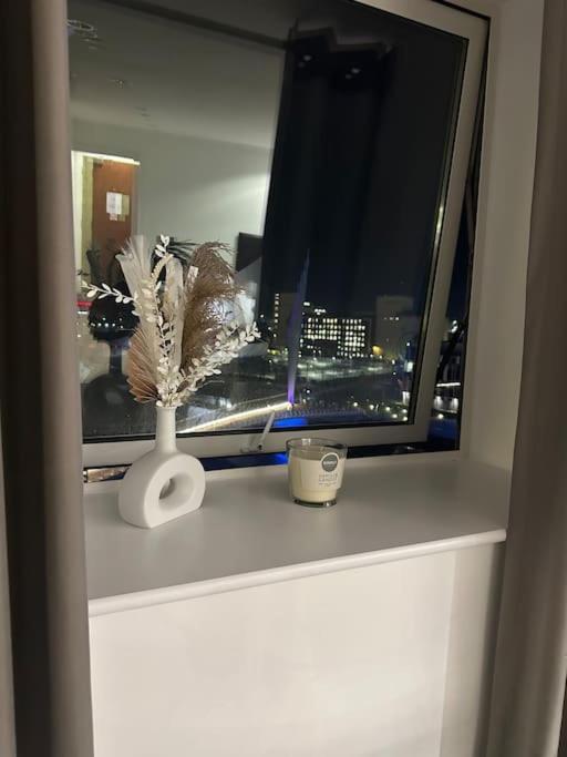 Mediacity Studio Apartment Salford-Quays Manchester Ngoại thất bức ảnh