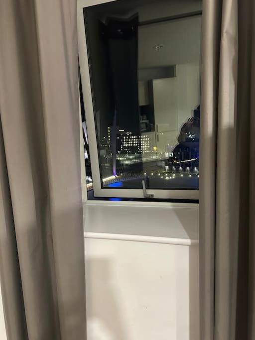 Mediacity Studio Apartment Salford-Quays Manchester Ngoại thất bức ảnh