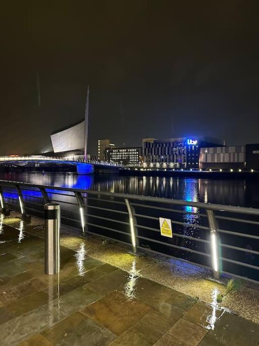 Mediacity Studio Apartment Salford-Quays Manchester Ngoại thất bức ảnh